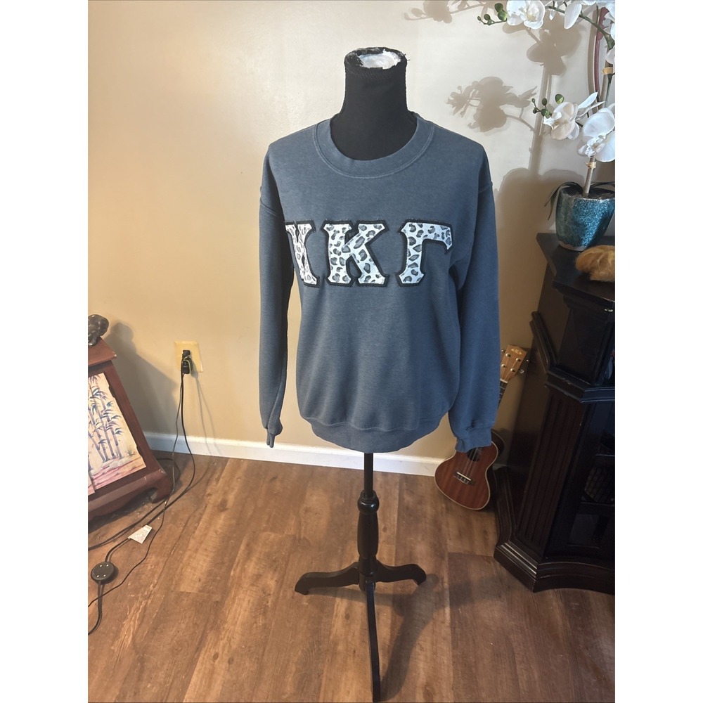 VTG Womens Kappa Kappa Gamma Sorority Gildan Sweatshirt Small Gray Leopard Patch